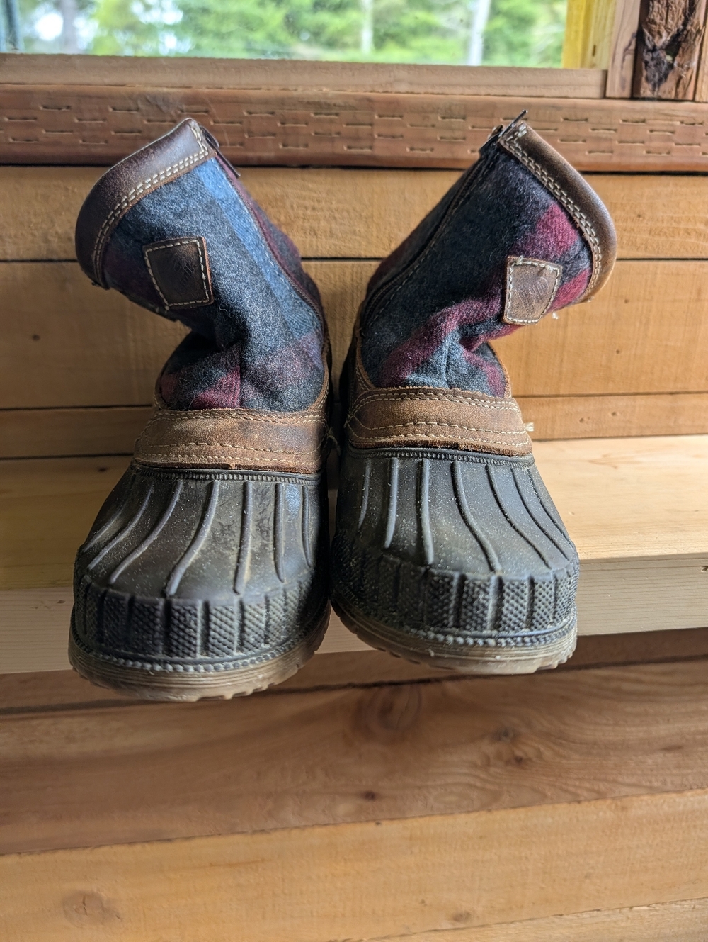 Vintage Kamik Outdoor/Hiking Boots